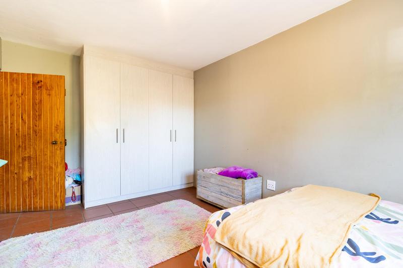 4 Bedroom Property for Sale in Joostenbergvlakte Western Cape